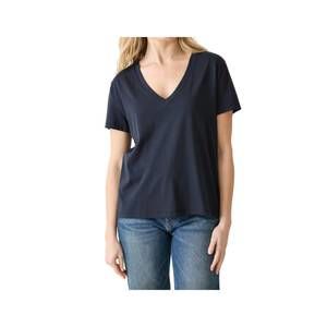 NEW NOT MONDAY james everyday v-neck tee in black